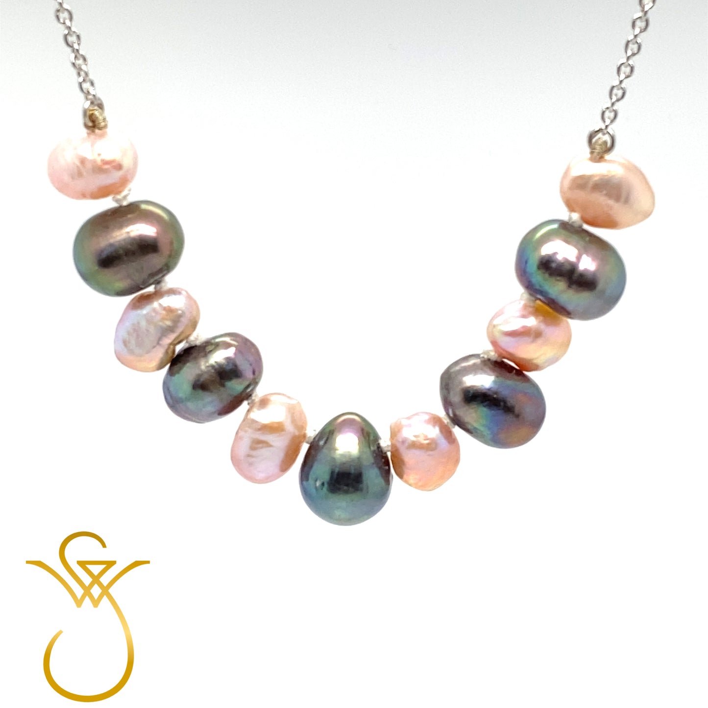 Zoetwater parelcollier Baroque met sterling zilver ankercollier, gerhodineerd.