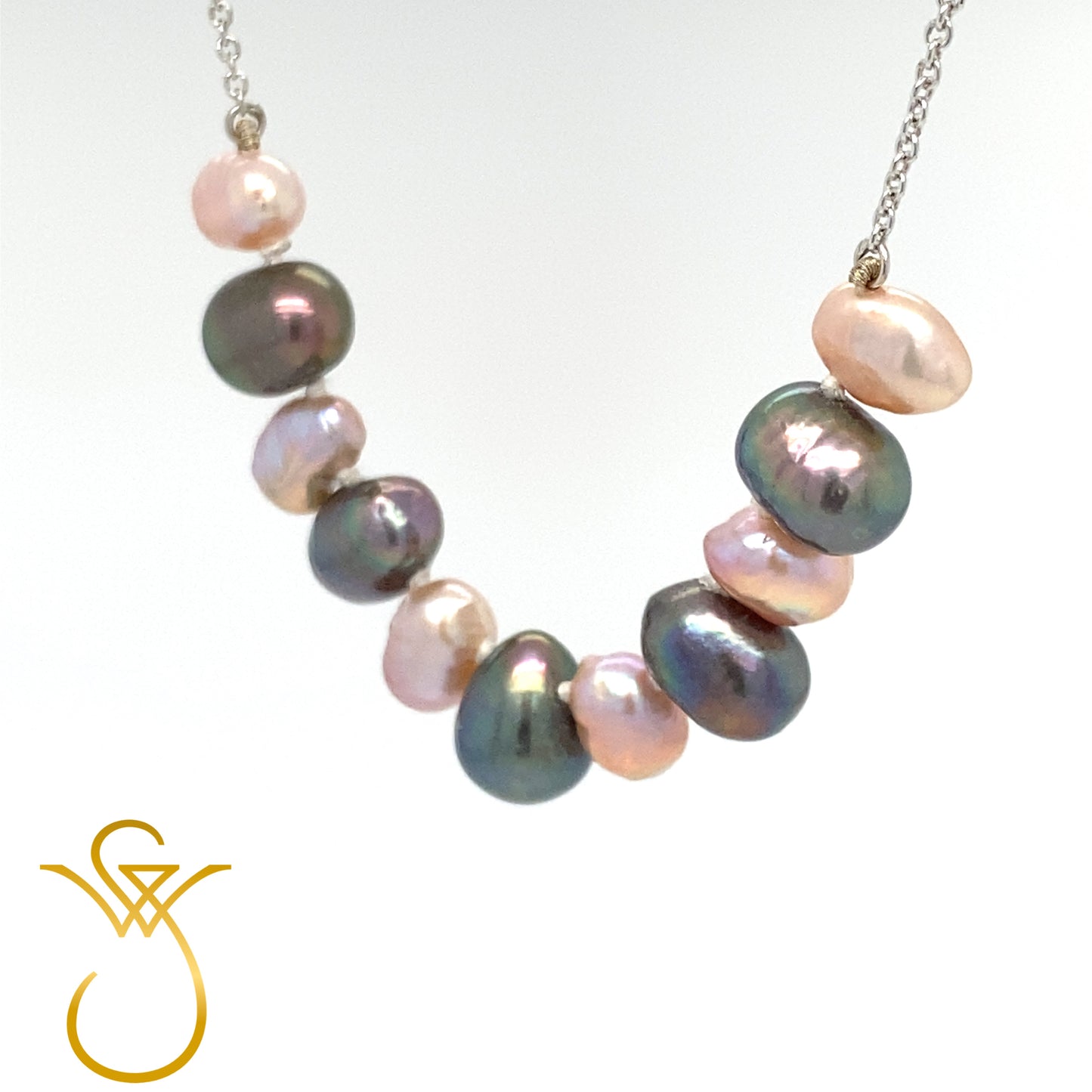 Zoetwater parelcollier Baroque met sterling zilver ankercollier, gerhodineerd.