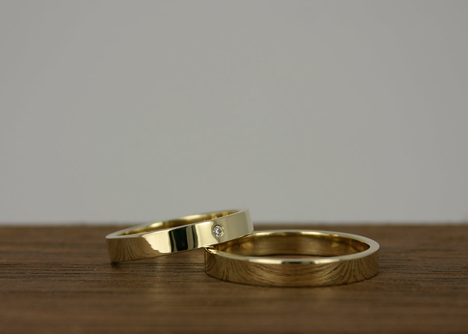 Trouwring Goud Diamant Excellent,1.5 mm dik 14k goud, diamant 0.015ct