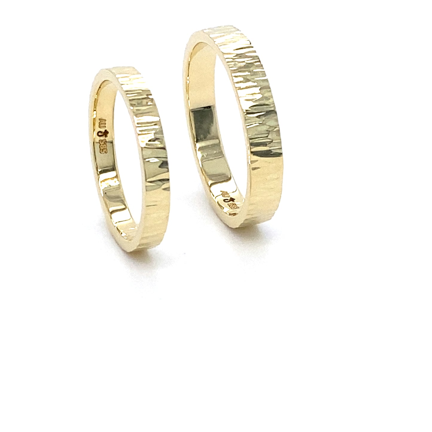 Trouwring Goud Berk Excellent gehamerd, hoogglans, 14k goud 1,5mm dik