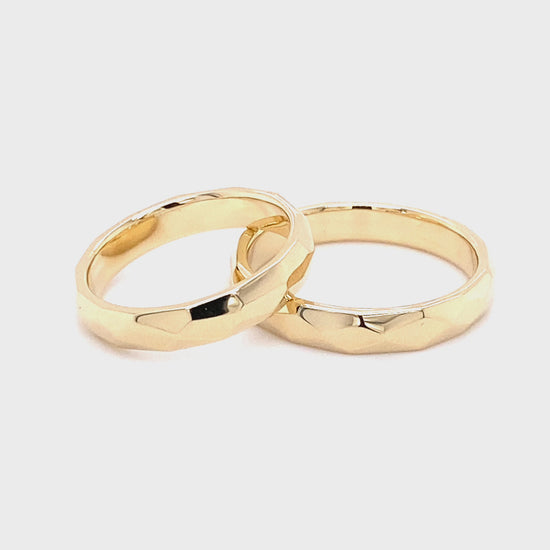 Gefaceteerde gouden ring, 14 karaat vol goud, uit het atelier van Sanders Weyden.