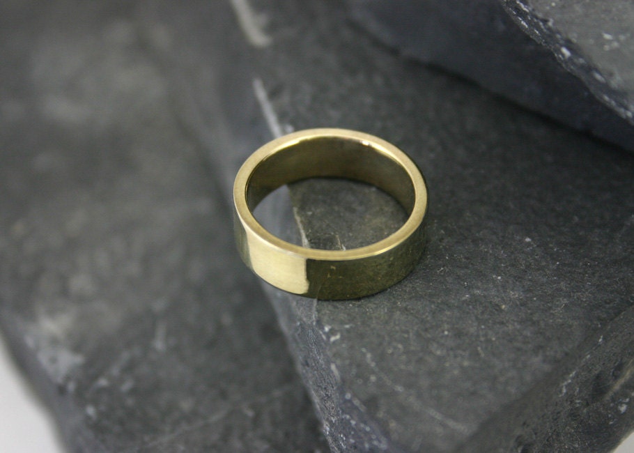 Trouwring Goud Excellent, 14 karaat gouden trouwring recht model.